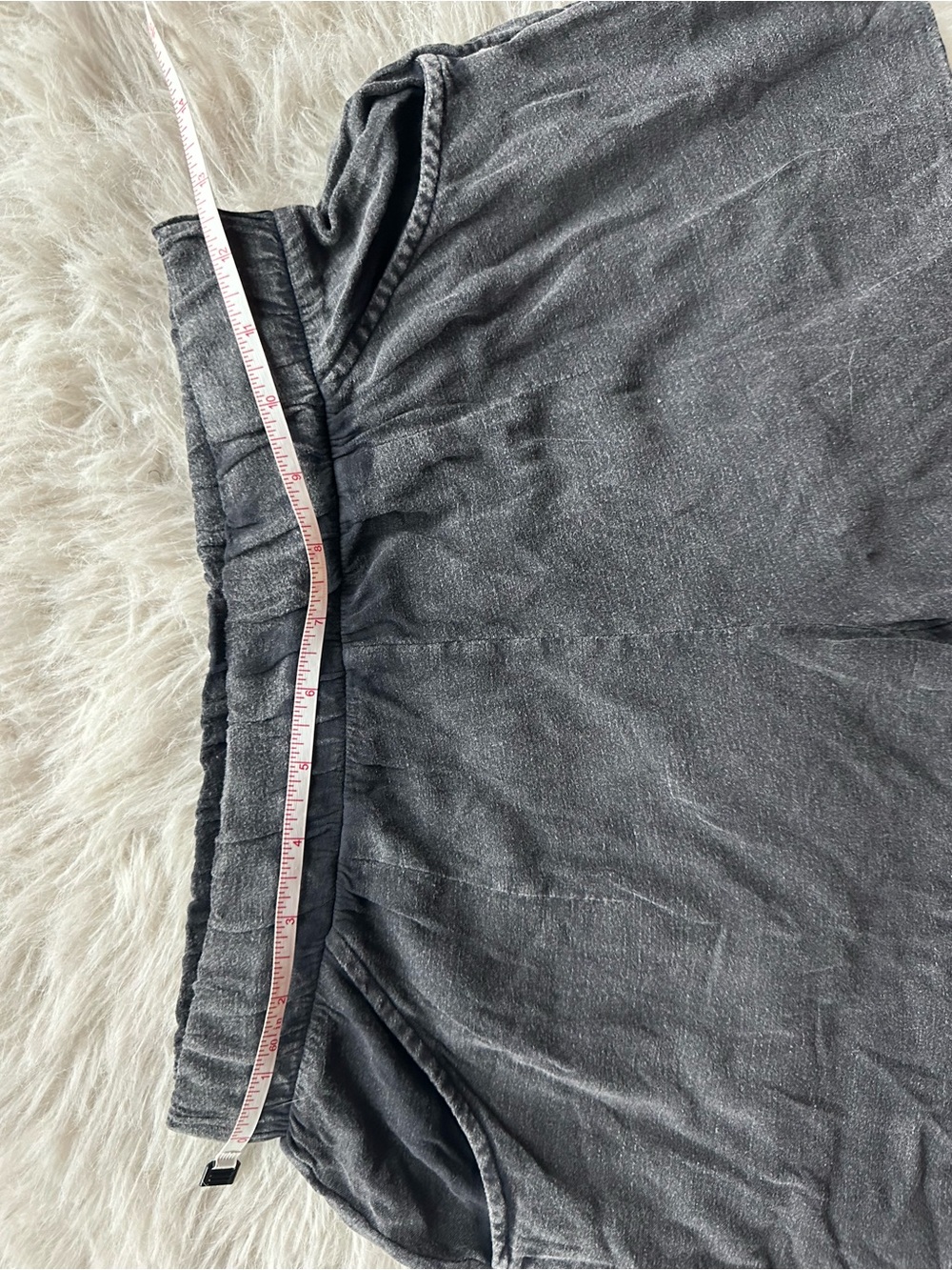 Chaser black crowd Washed Charcoal Elastic-Waist Athletic Shorts - Picture 11 of 13